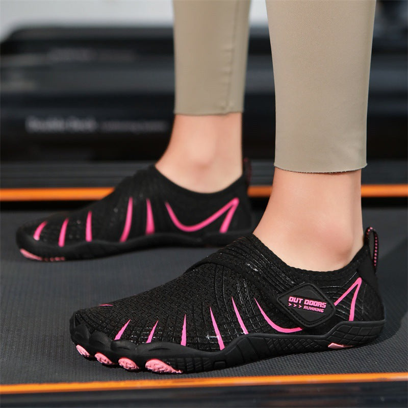 Breathable Mesh Sports Shoes for Indoor Fitness