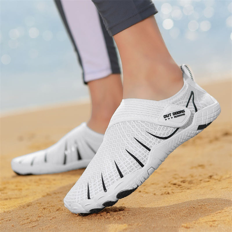Breathable Mesh Sports Shoes for Indoor Fitness